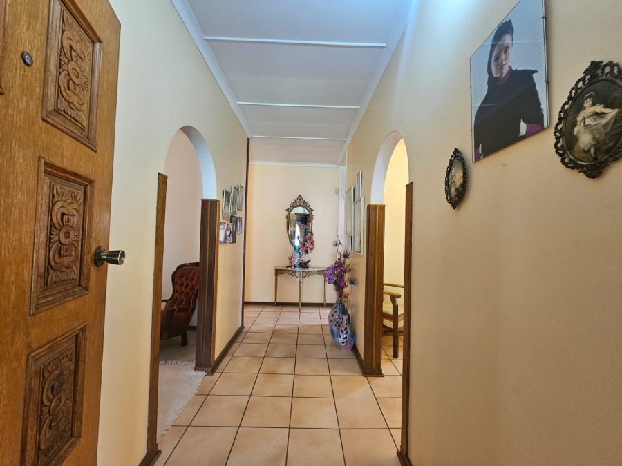 4 Bedroom Property for Sale in Odendaalsrus Free State